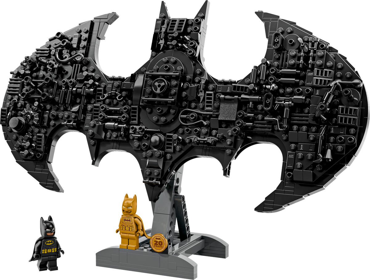 LEGO Batman Logo building set 678 pieces - British product