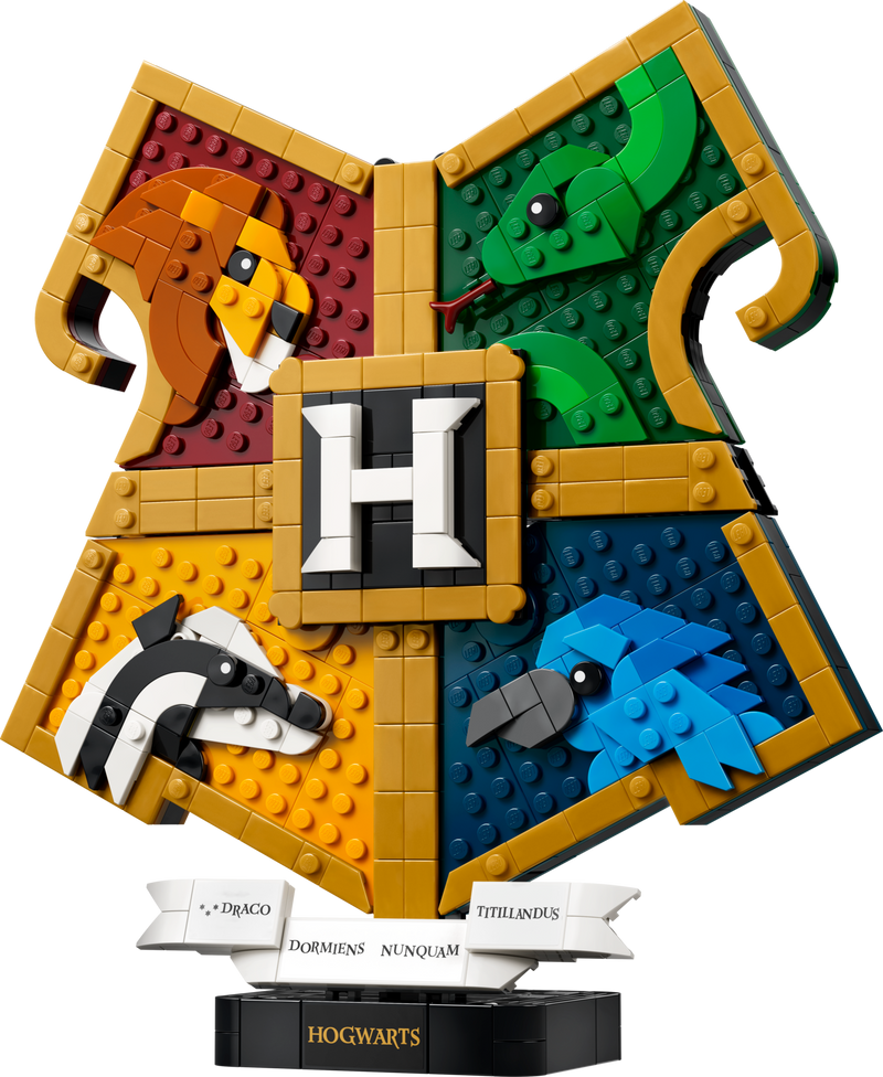 LEGO Harry Potter Hogwarts House Crest building set 545 pieces, imported from the UK