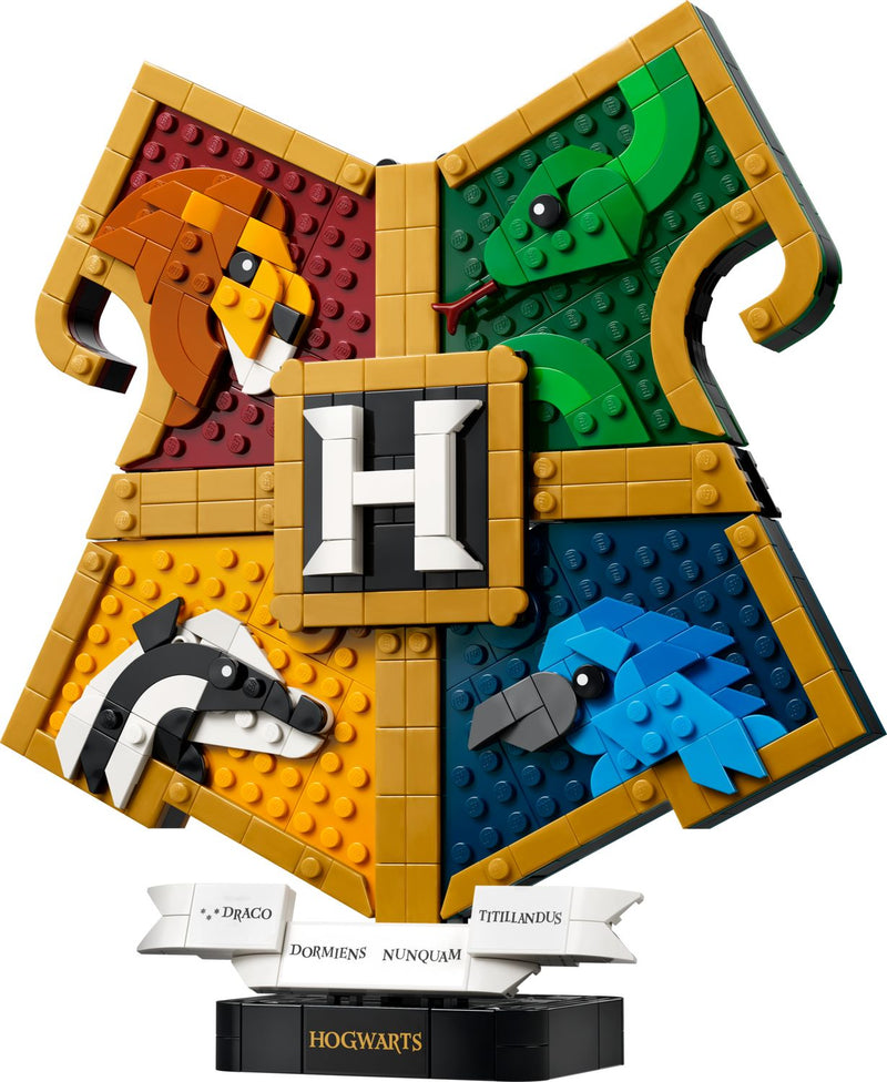 LEGO Harry Potter Hogwarts House Crest building set 545 pieces, imported from the UK