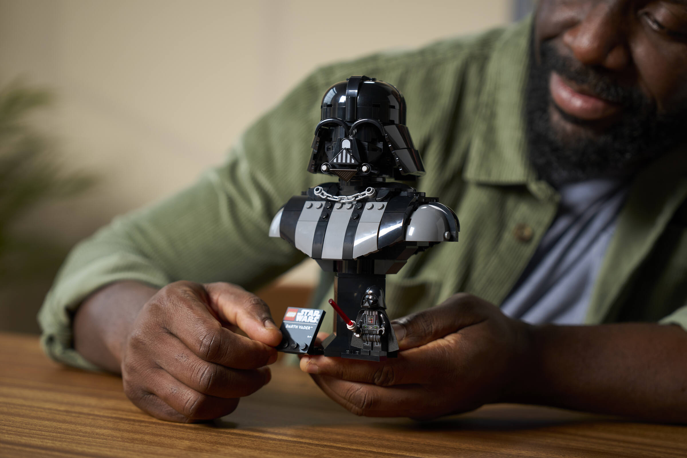 LEGO Star Wars Darth Vader Bust 75439, imported from the UK