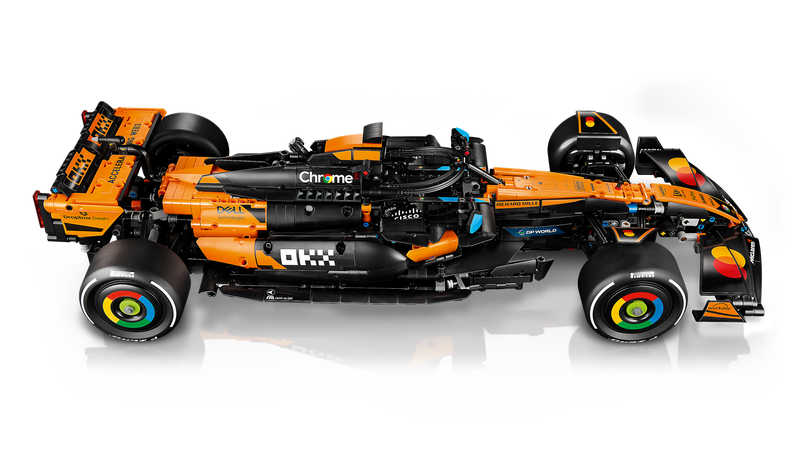 LEGO Technic McLaren MCL39 F1 car model 1:8 scale (British brand)