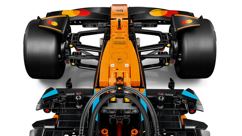 LEGO Technic McLaren MCL39 F1 car model 1:8 scale (British brand)