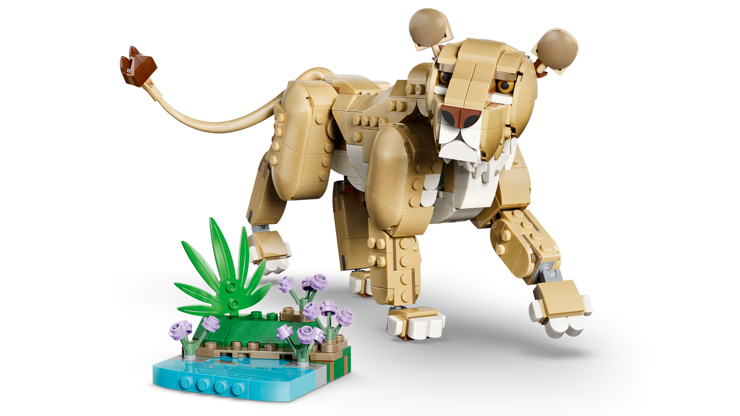 LEGO Majestic Lion 3-in-1 building set 839 pieces, UK version