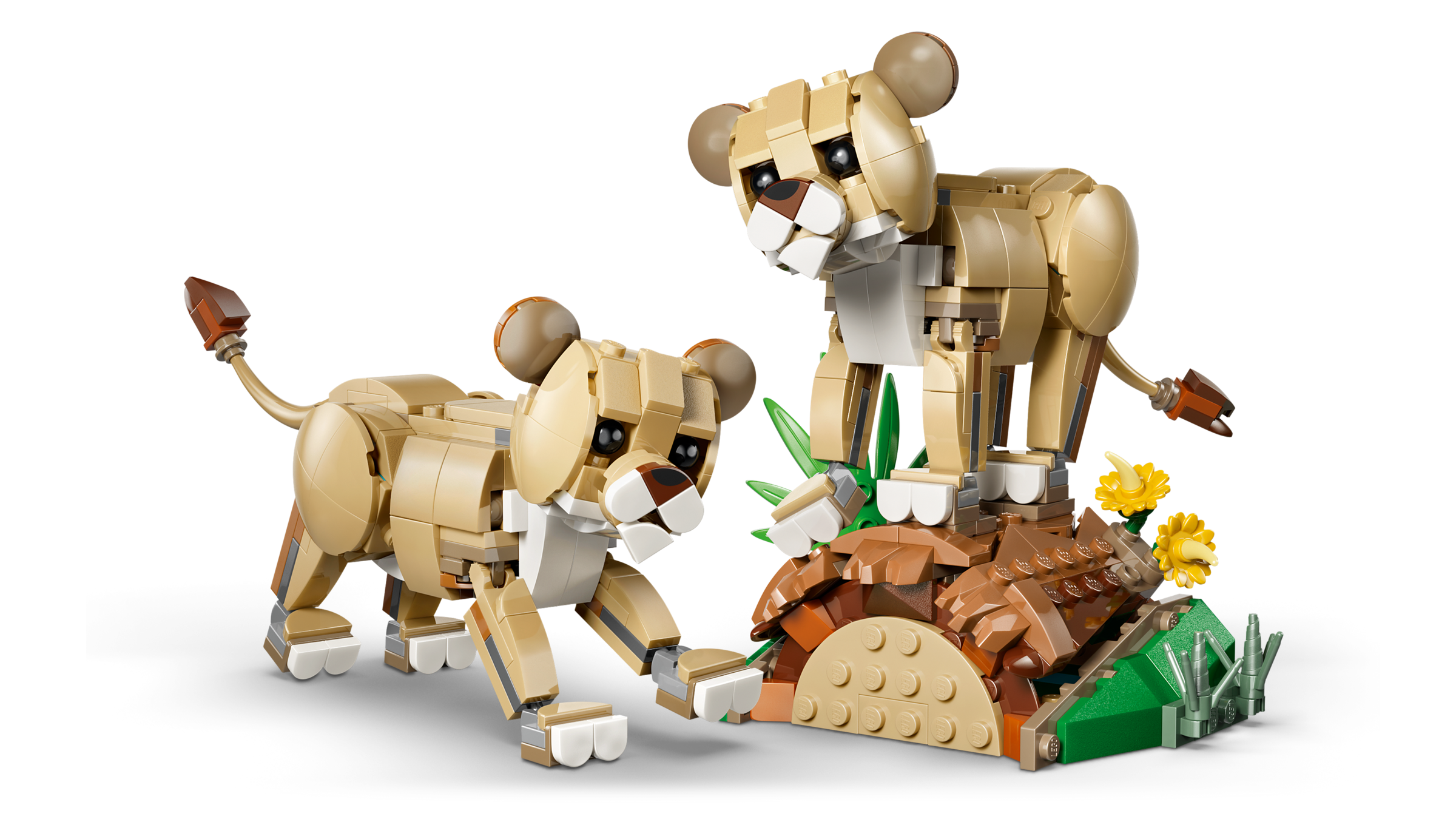 LEGO Majestic Lion 3-in-1 building set 839 pieces, UK version