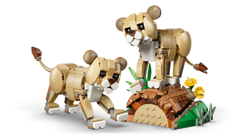 LEGO Majestic Lion 3-in-1 building set 839 pieces, UK version