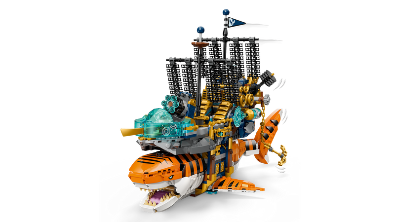 LEGO Tiger Shark Tank transforming building set 1548 pieces - British product