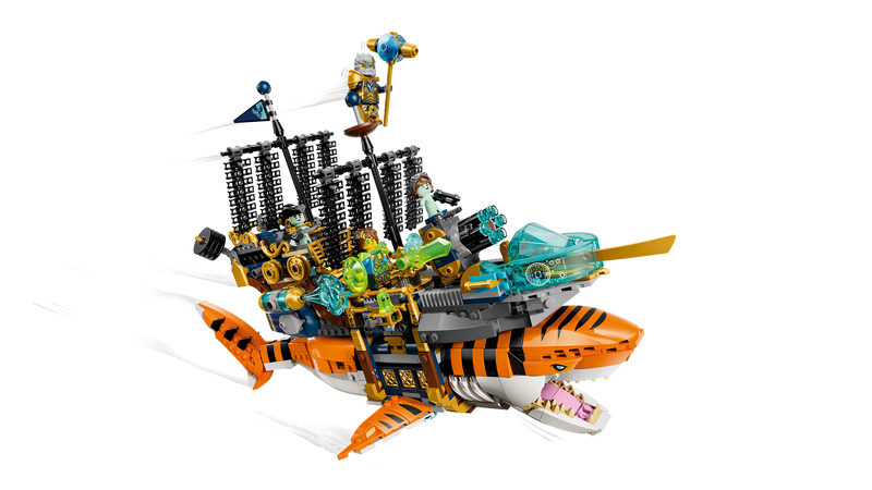 LEGO Tiger Shark Tank transforming building set 1548 pieces - British product