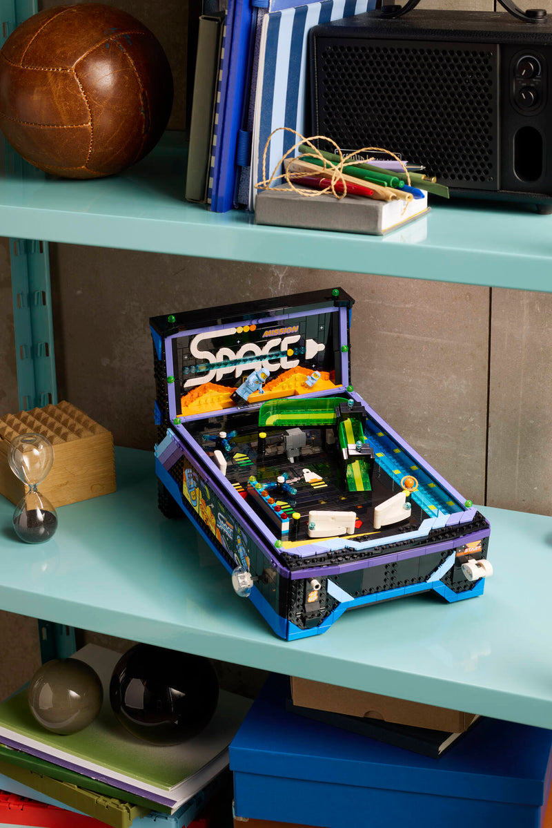 LEGO Icons Arcade Pinball Machine 2,274-piece, UK version