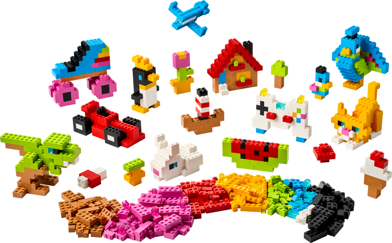 LEGO Creative Colorful Bricks building set 820 pieces (British brand)