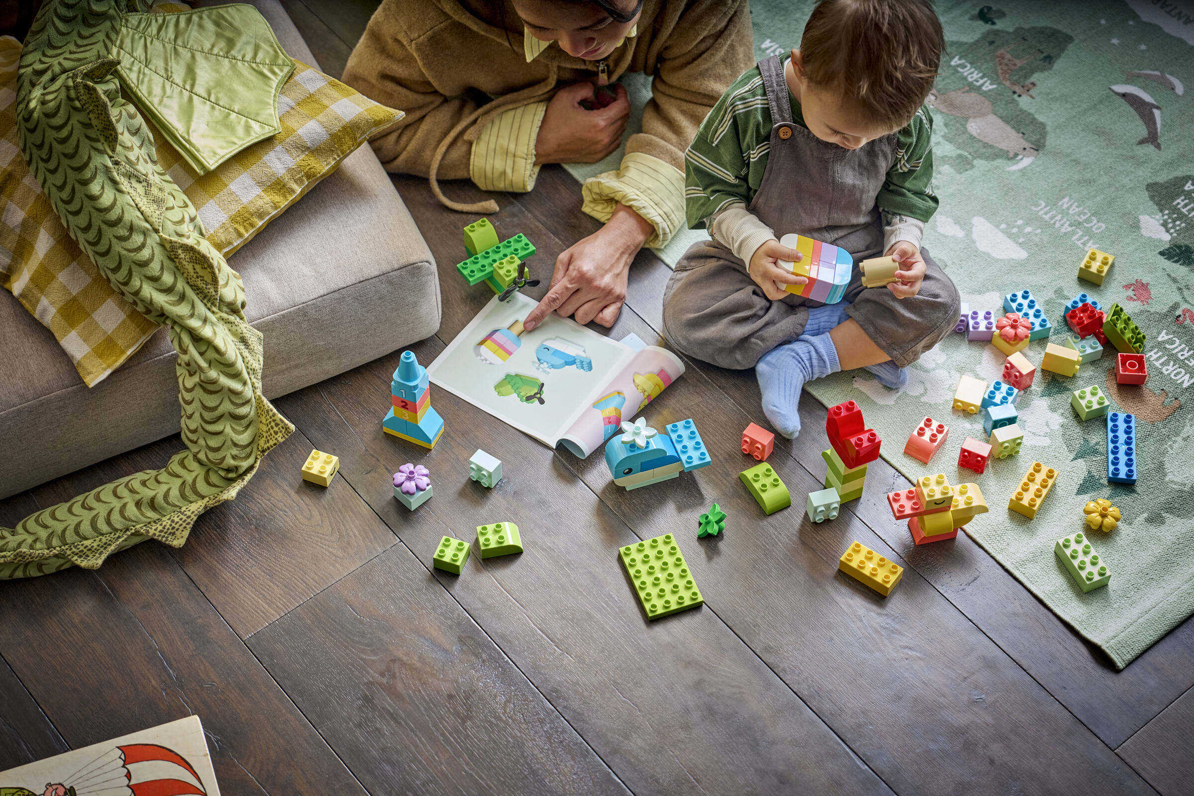 LEGO DUPLO colourful creative box 80 pieces, imported from the UK