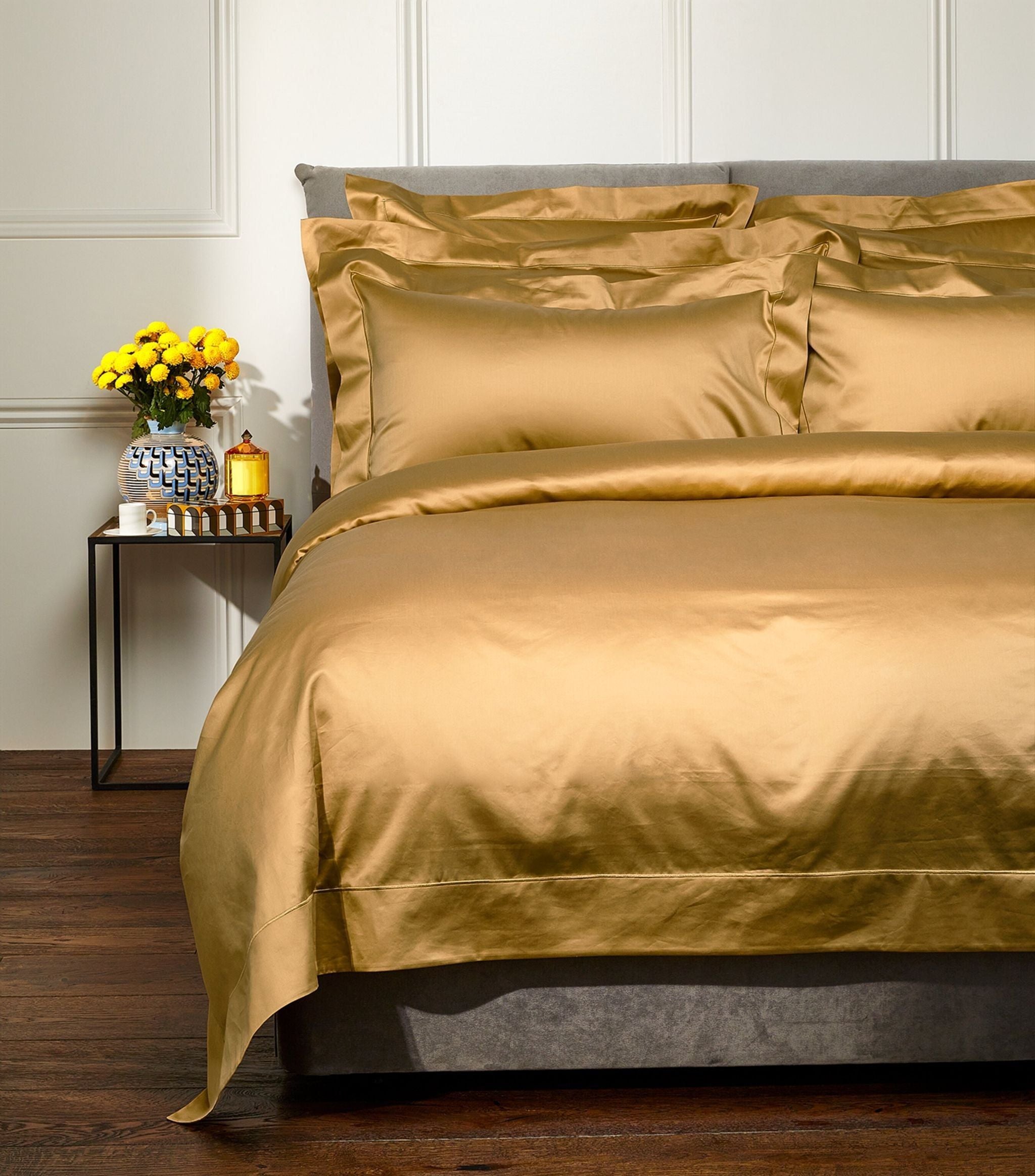 Bourdon Super King Flat Sheet (270cm x 300cm)