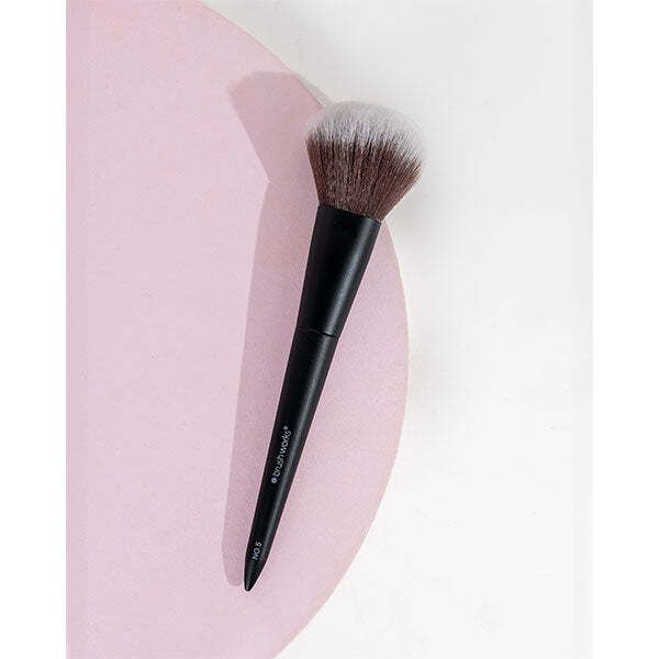 Brushworks No. 5 Powder Brush