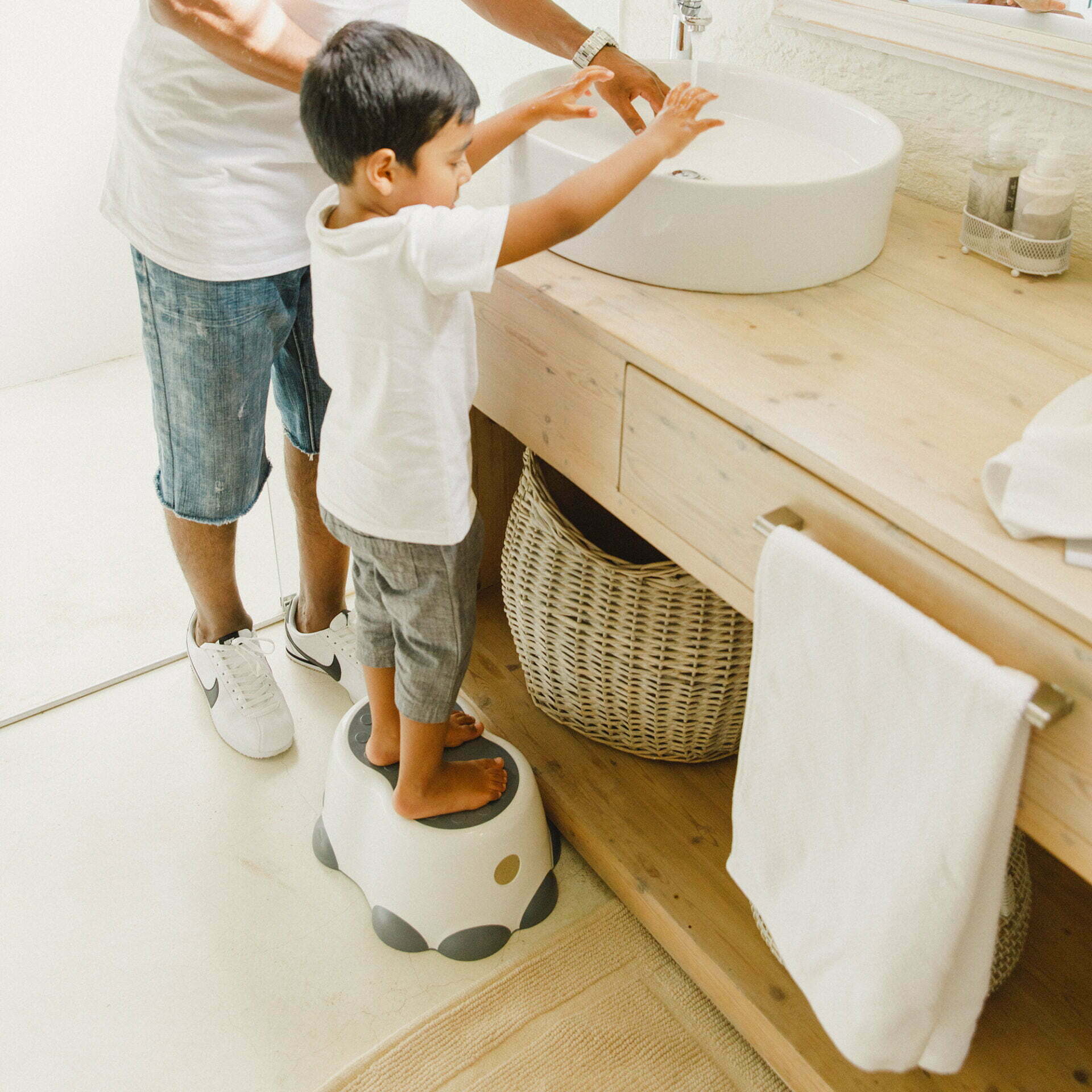 Bumbo step stool in slate grey for toddlers - British product