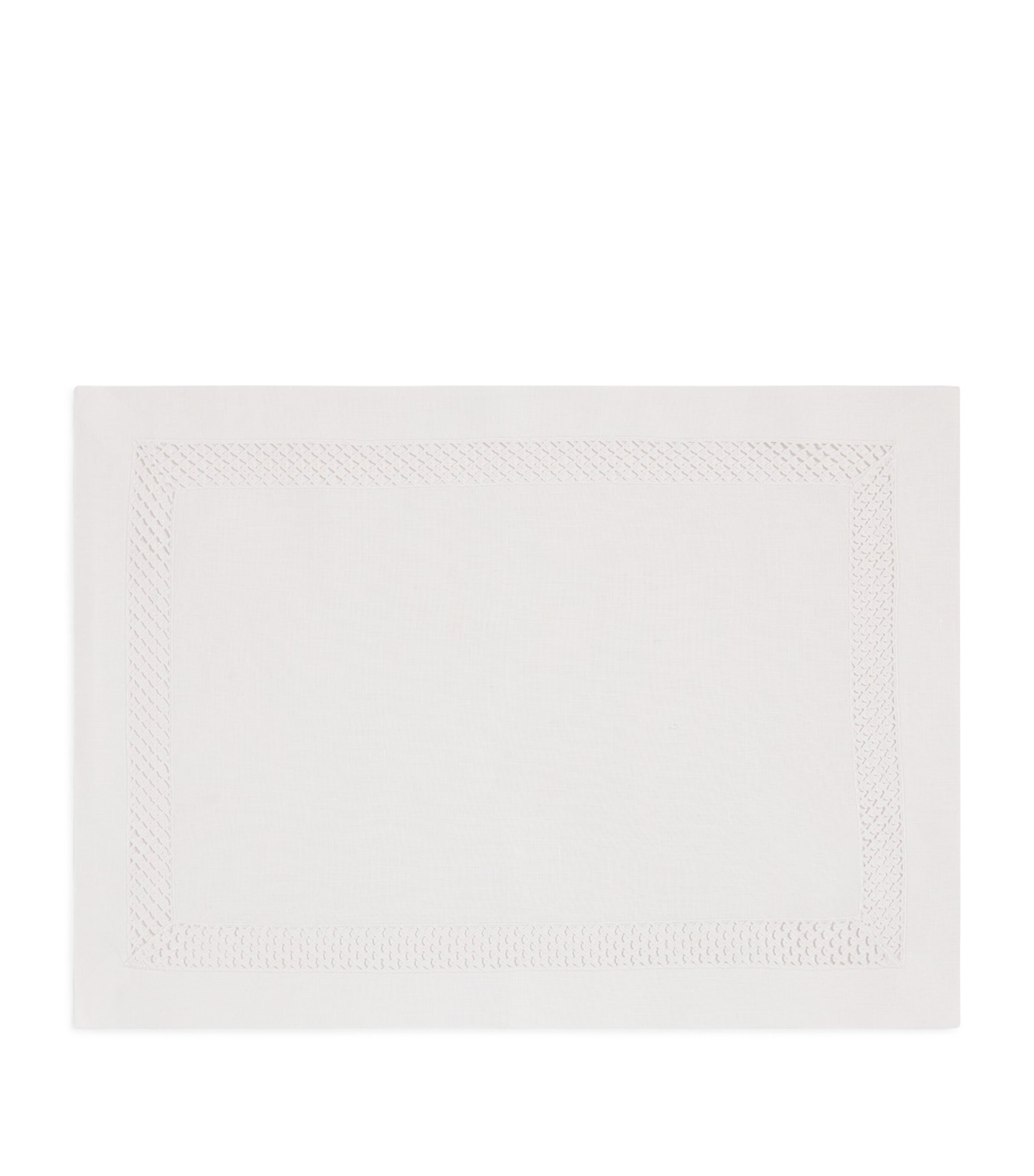 Dea linen embroidered placemat 35cm x 50cm - British product