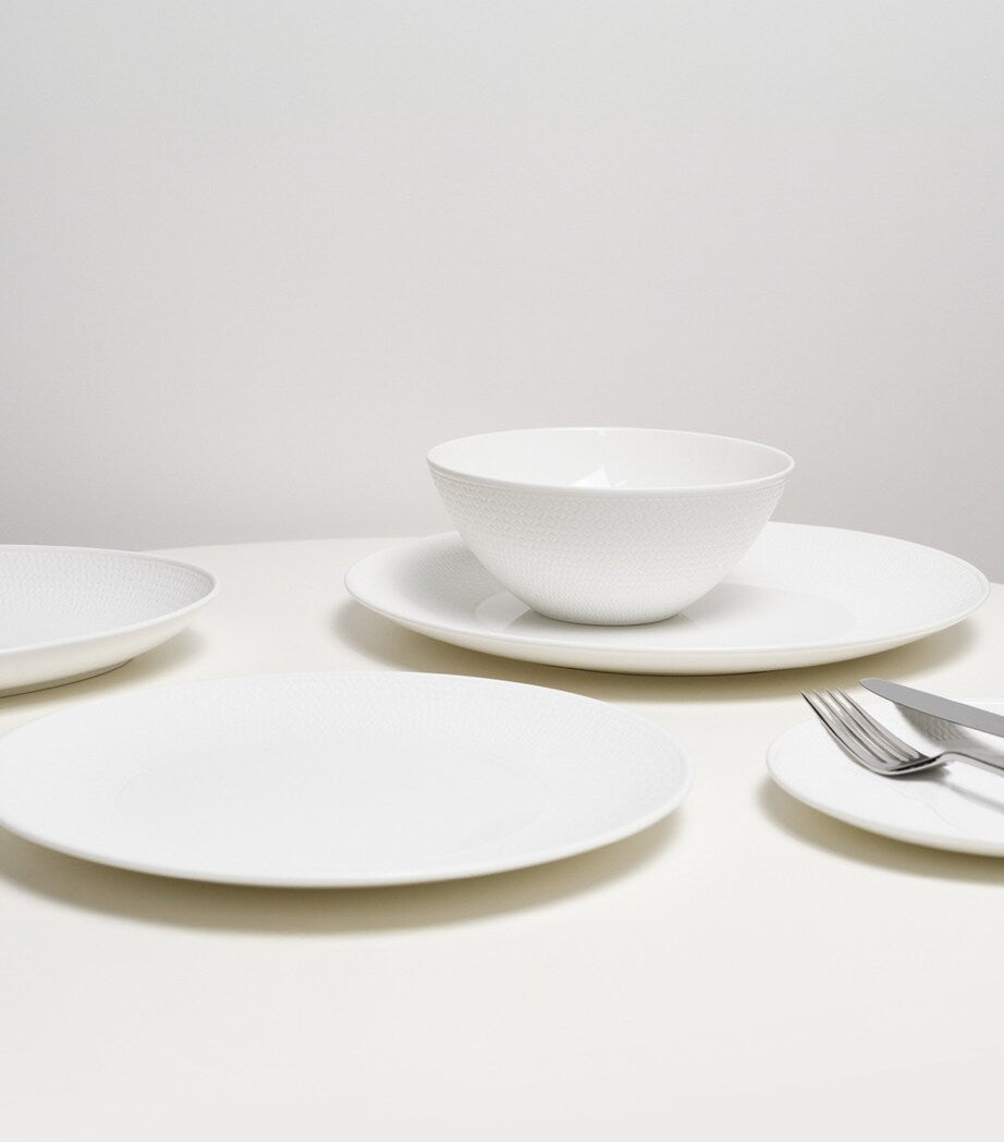 Wedgwood Gio bone china bowl 18cm (British brand)