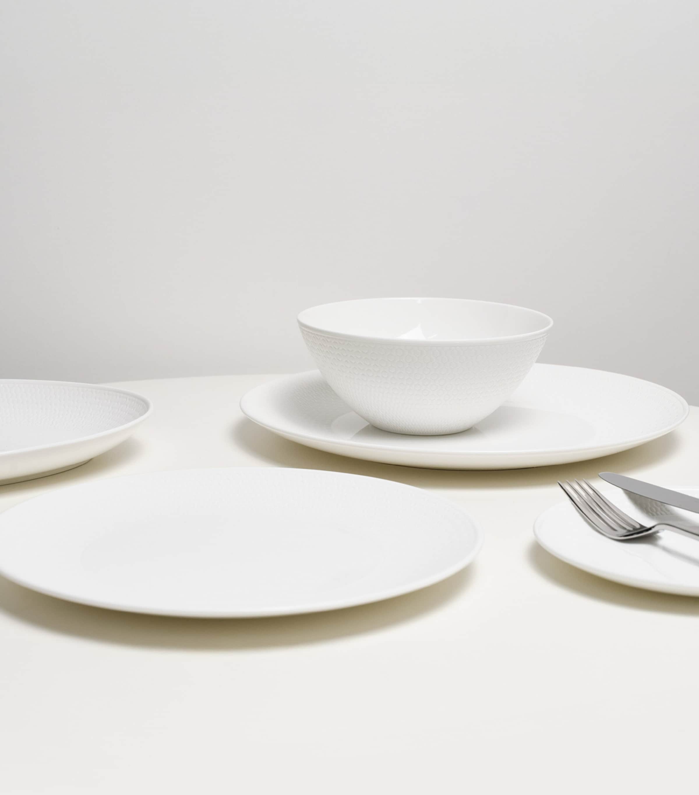 Wedgwood Gio bone china bowl 18cm (British brand)