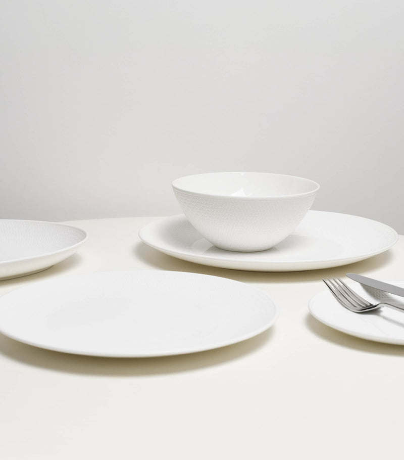 Wedgwood Gio bone china bowl 18cm (British brand)
