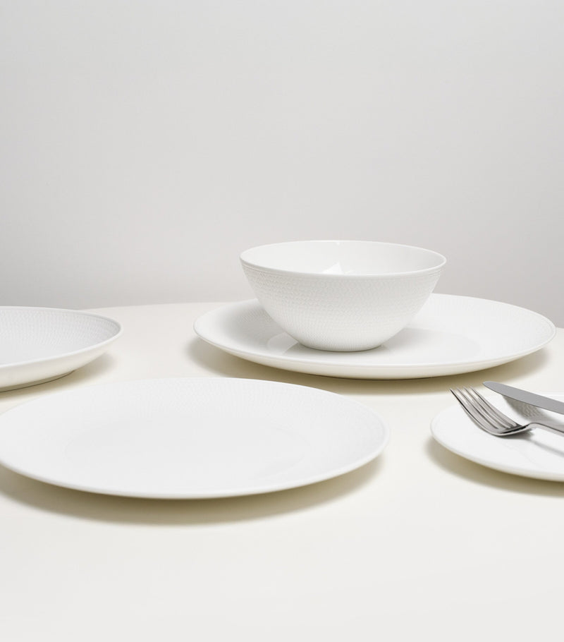 Wedgwood Gio bone china bowl 18cm (British brand)