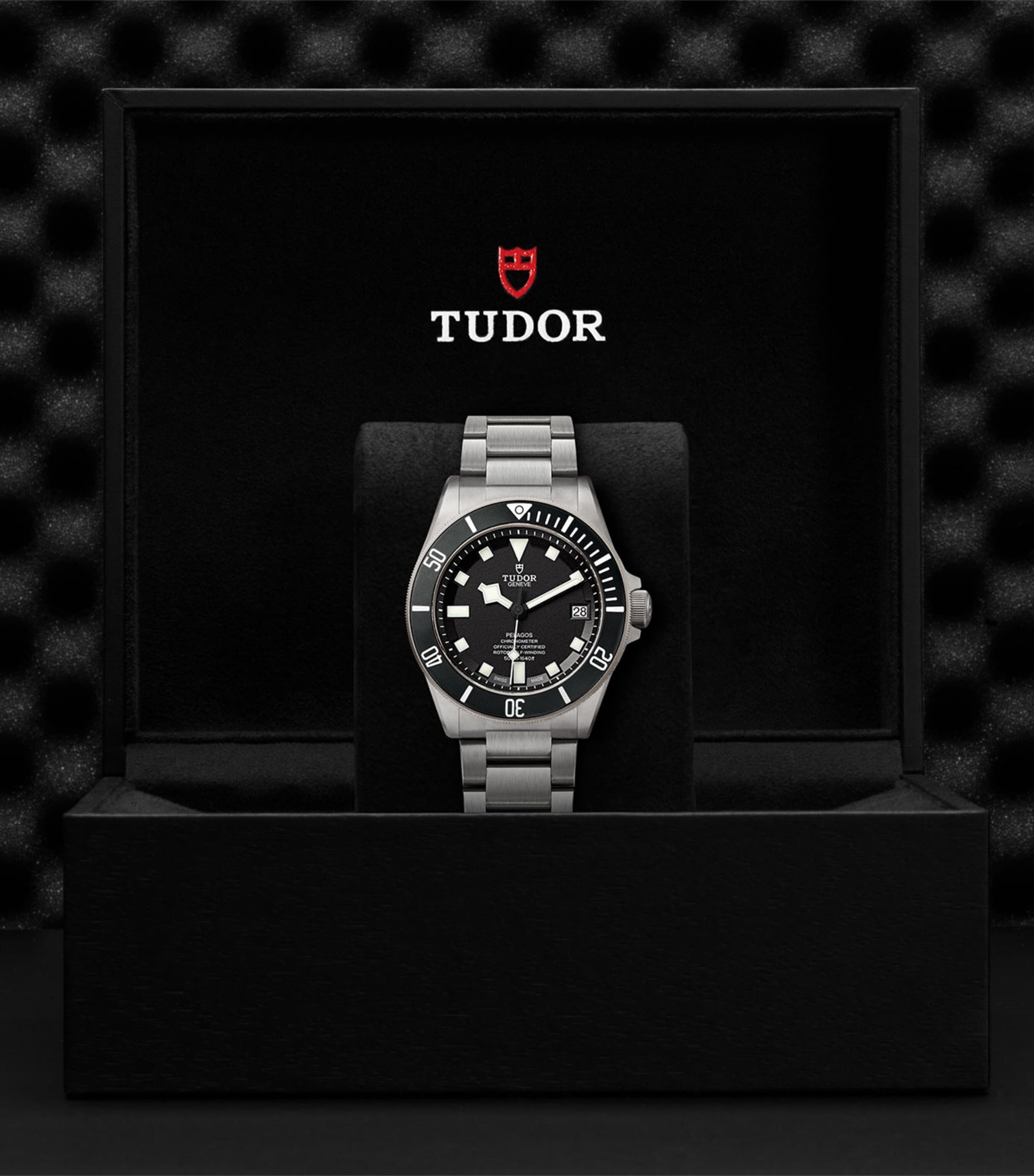 TUDOR Pelagos titanium watch 42mm Swiss, imported from the UK