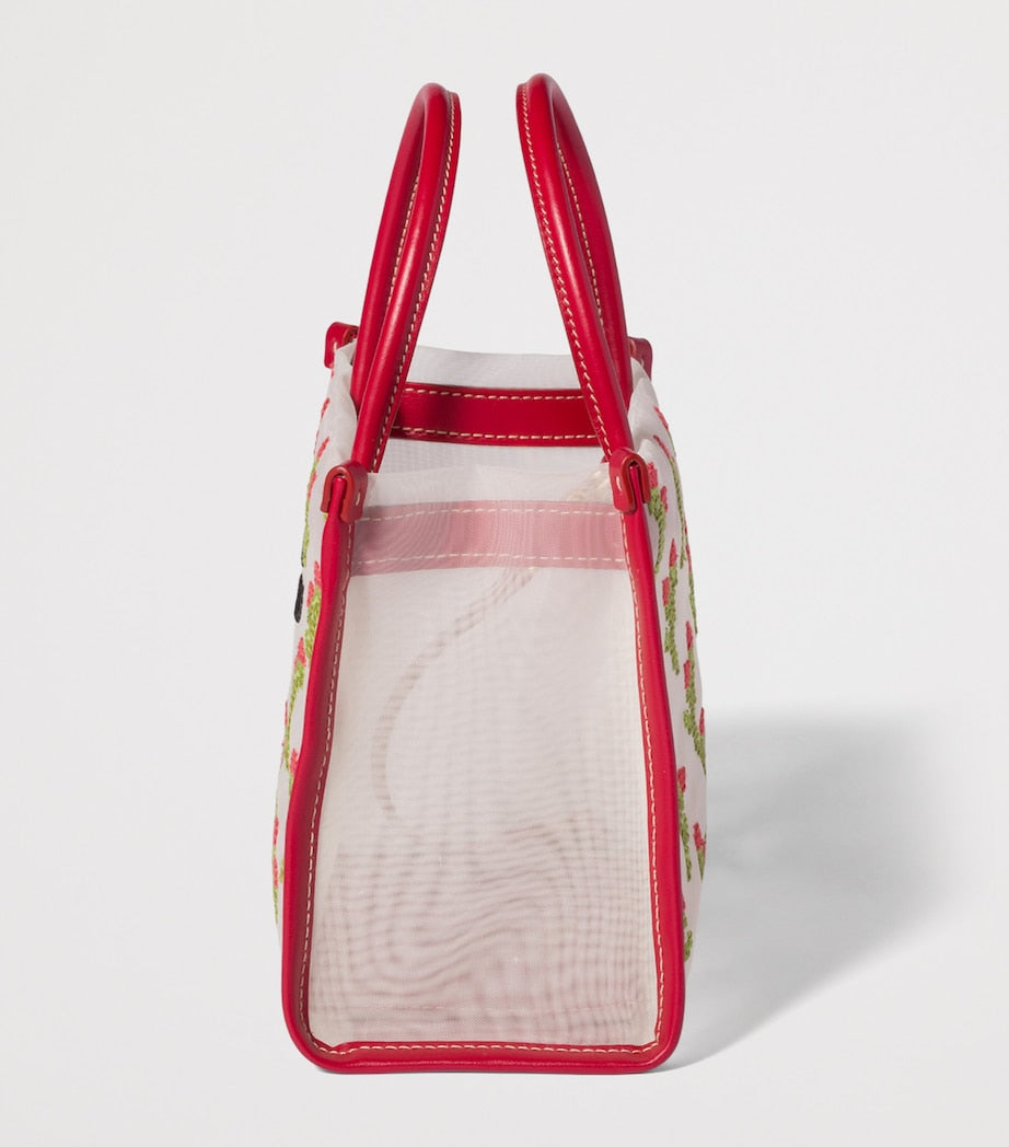 Petit sac poignée supérieure en résille brodée Miu Miu, version UK