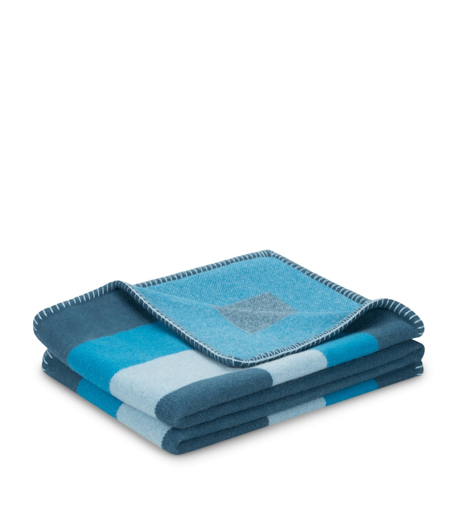 Begg x Co Valatzu Josef throw 137cm x 180cm - British product