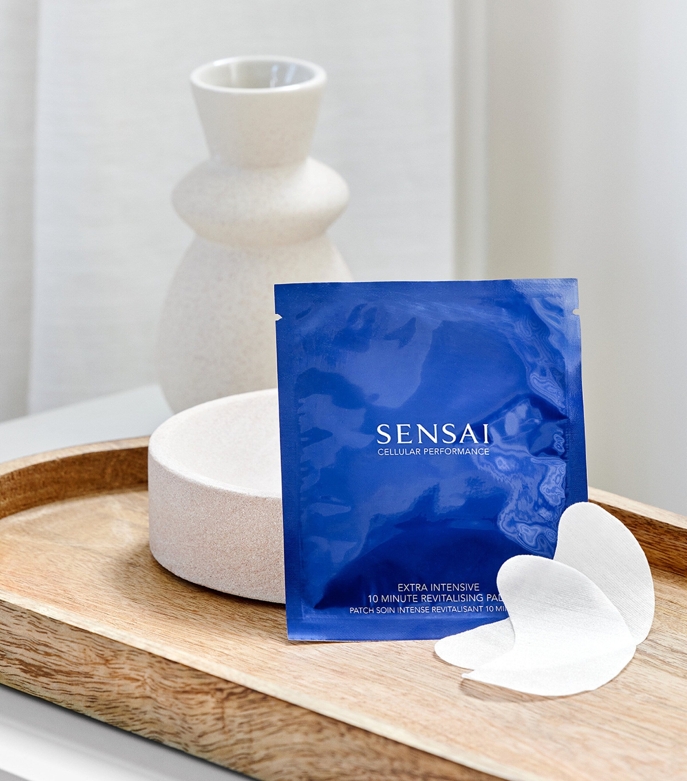 Sensai Cellular Performance Revitalising Pads Set of 10 (British brand)