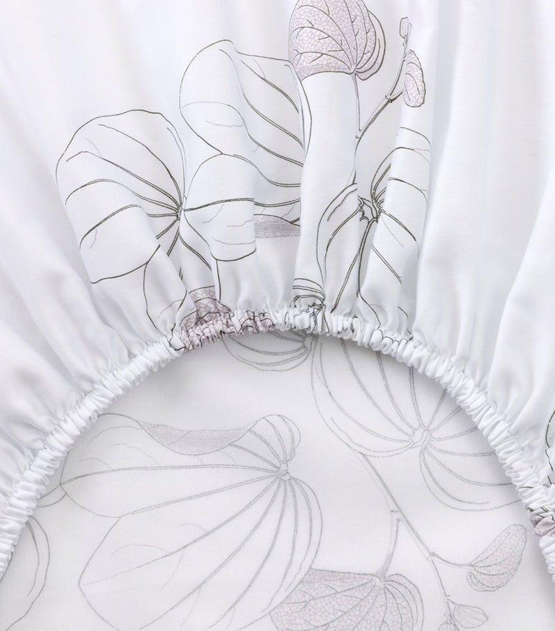 Yves Delorme Floral Orchidee double fitted sheet 140cm x 200cm (British brand)