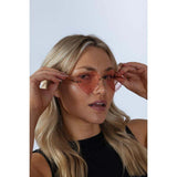 SVNX scallop heart sunglasses in pink one size - British product