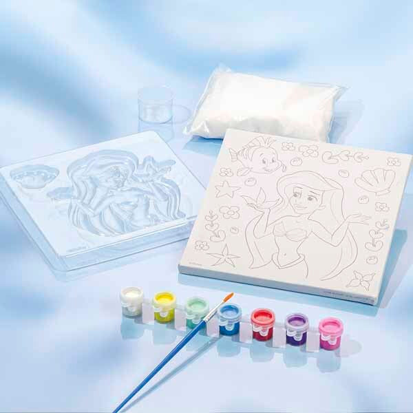 Totum Disney Princess decorating canvas - British product