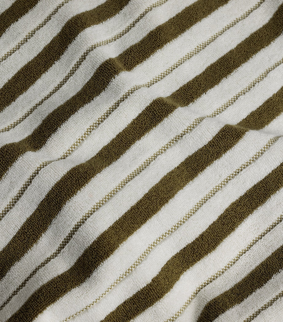 BAINA organic cotton striped bath towel 70cm x 140cm - British product