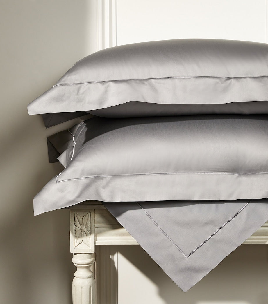 Square Oxford Pillowcase 65cm x 65cm Egyptian Cotton Sateen