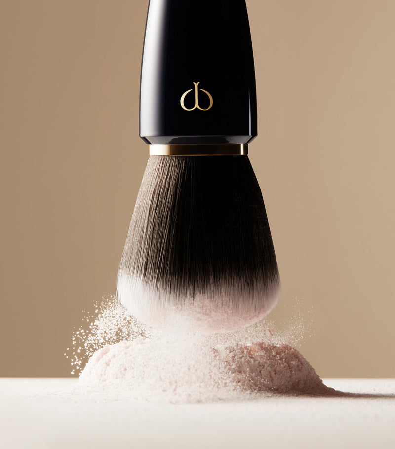 Clé de Peau Beauté powder brush - British product