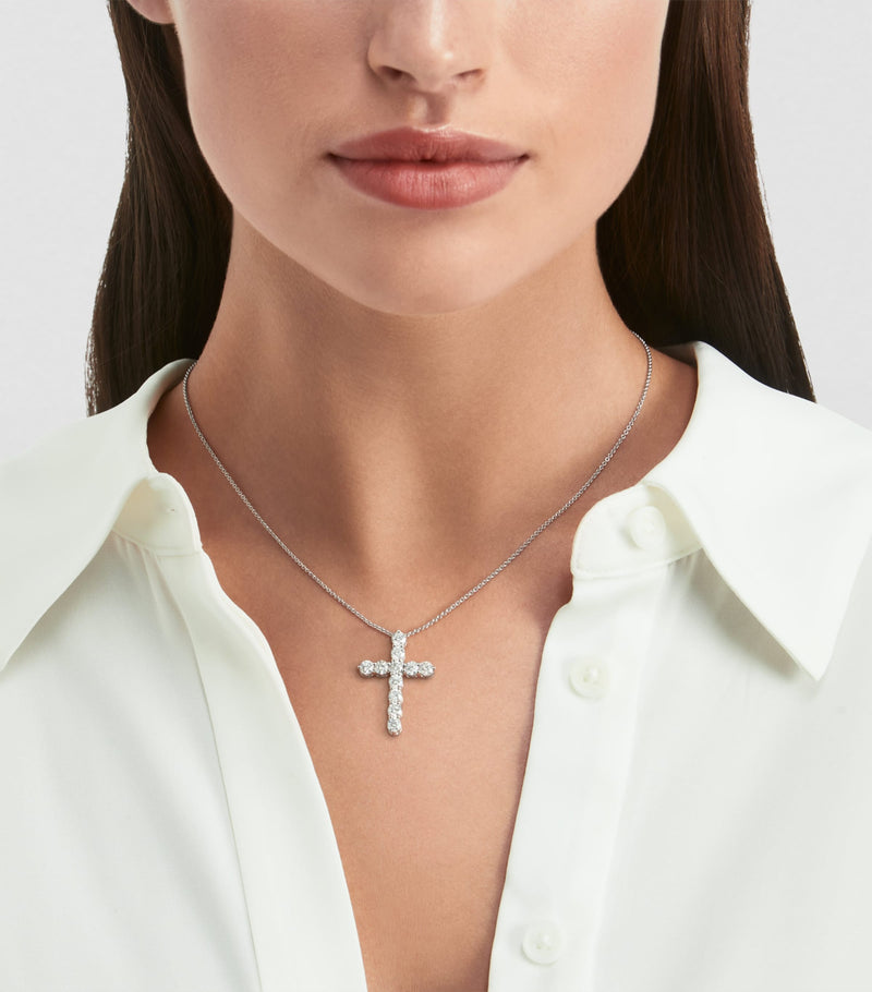 Graff white gold diamond necklace cross design 40cm, UK version