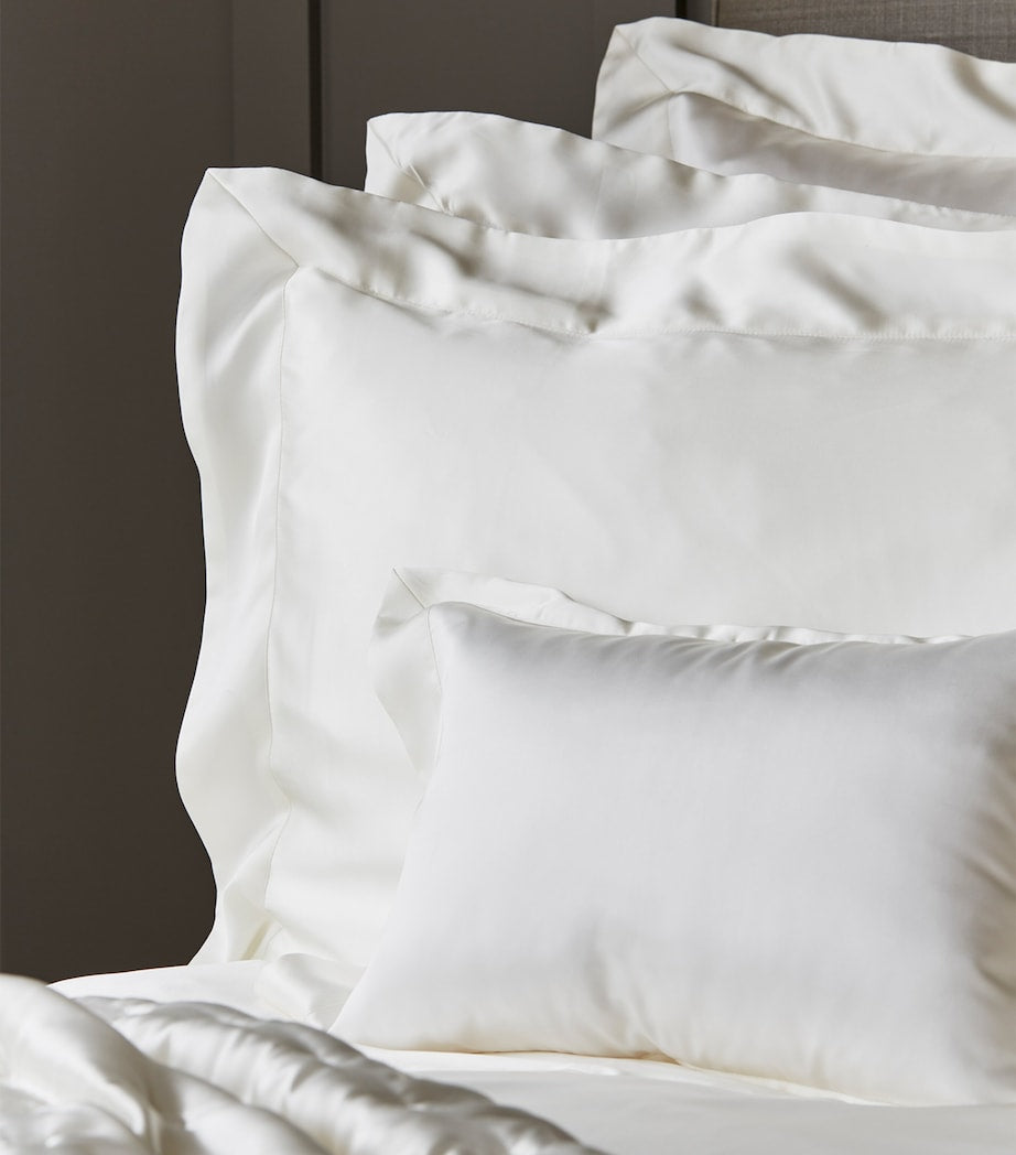 Gingerlily Silk Oxford Pillowcase 50cm x 75cm, UK version