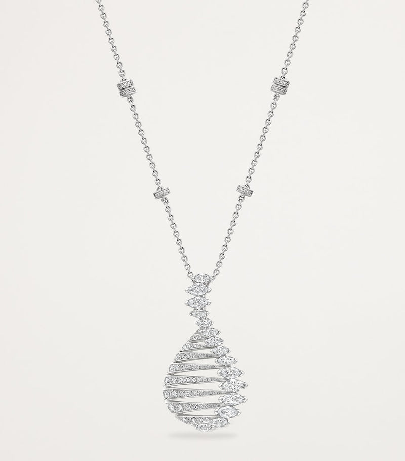 Boodles platinum diamond pendant necklace - British product