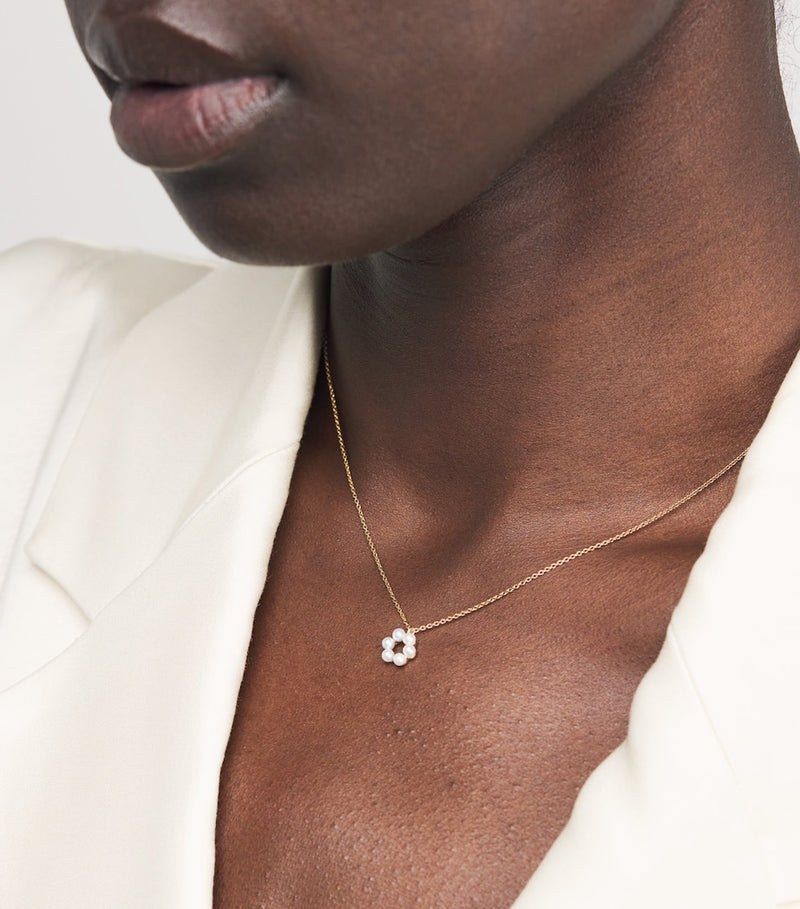 Sophie Bille Brahe yellow gold pearl necklace - British product