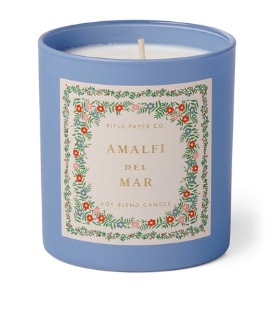 Harrods Amalfi de Mar Scented Candle med Eukalyptus, havsalt, sitrongress og jasmin dufter 270g- Kjøp online hos McGrocer