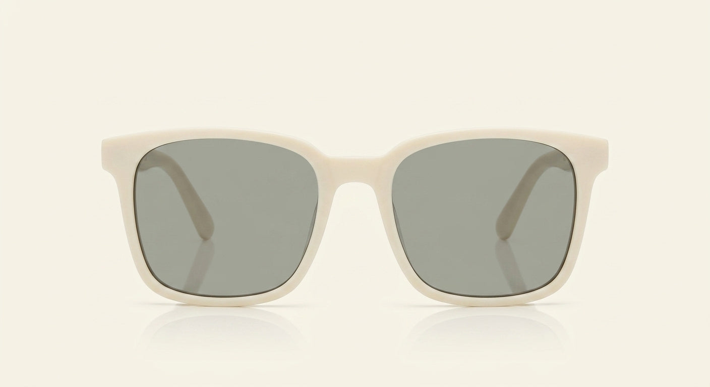 Burberry square acetate sunglasses with check pattern - British product
