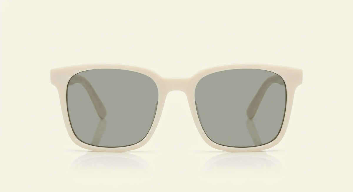 Burberry square acetate sunglasses with check pattern - British product