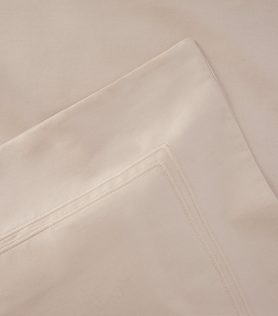 Yves Delorme Triomphe Super King duvet cover 260cm x 220cm (British brand)