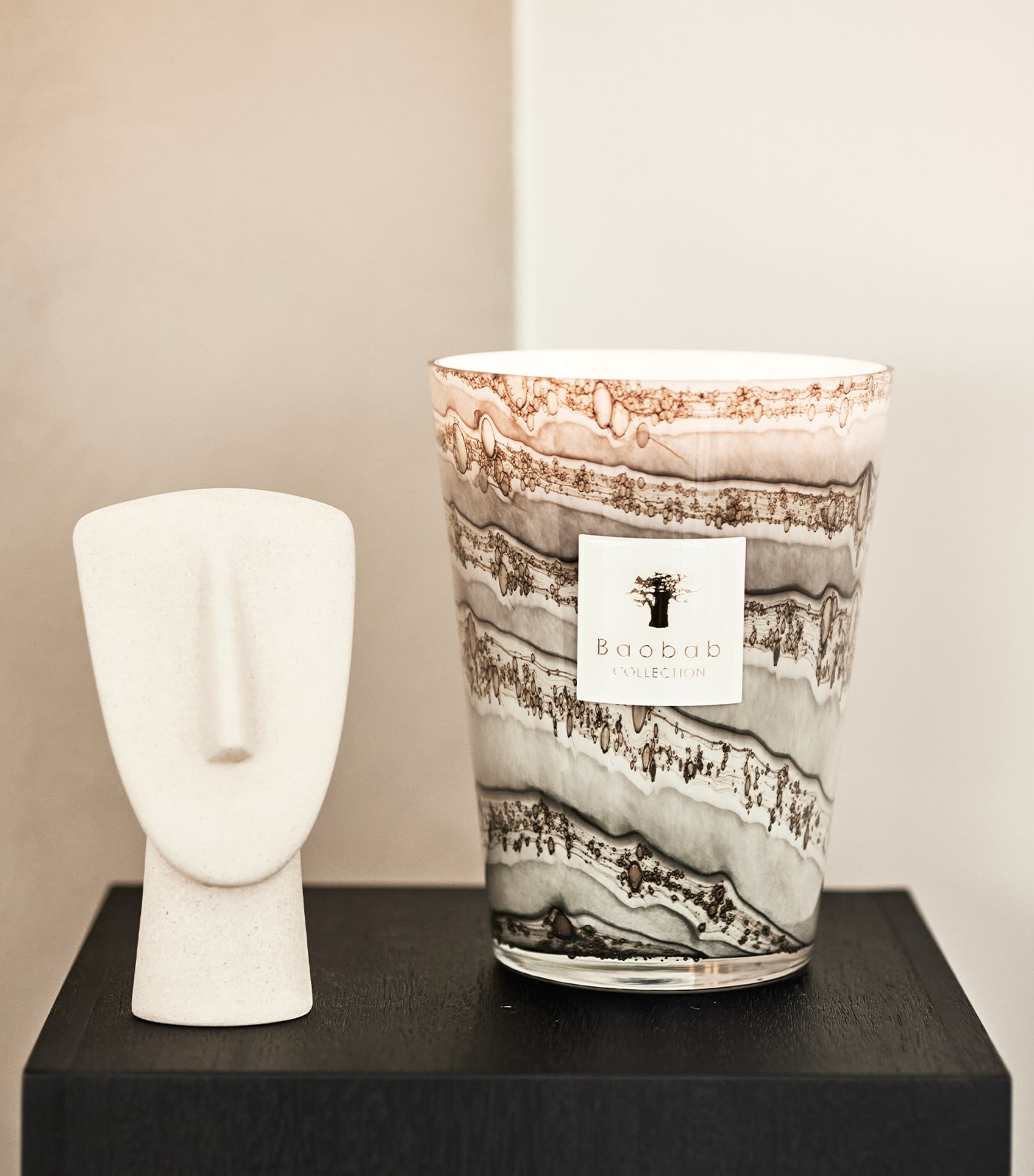 Baobab Collection Sand Atacama Candle 9kg - British product