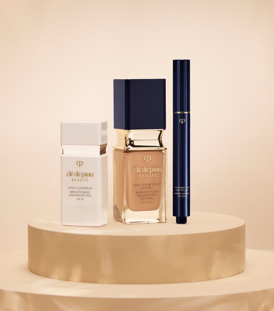Clé de Peau Beauté Radiant Corrector for Eyes 2.2ml (British brand)
