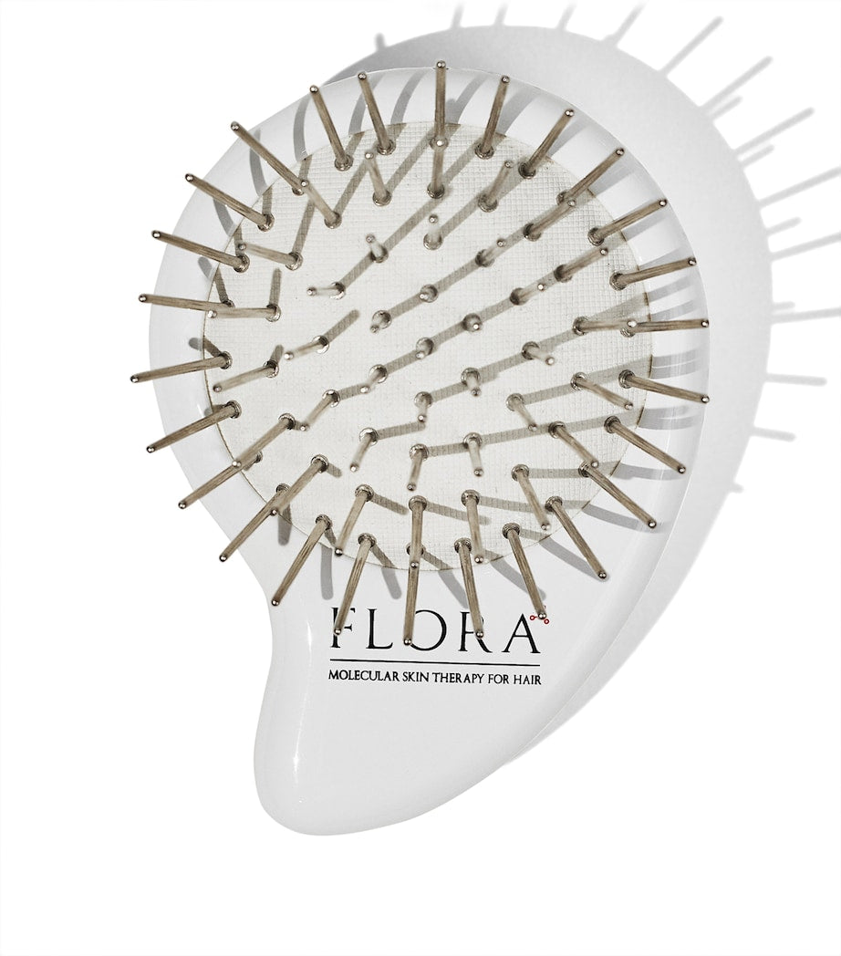 Flora Lab Paris mini scalp brush No.1, imported from the UK