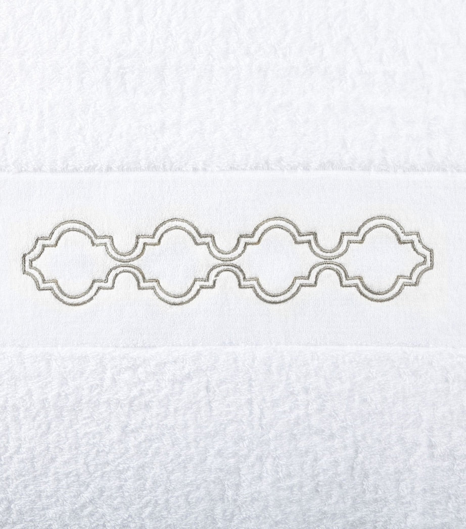 Abyss & Habidecor Chanti guest towel 40x75cm, imported from the UK