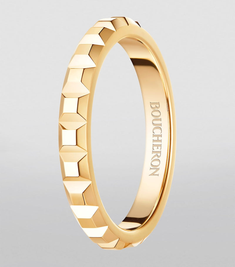 Boucheron 18-karat yellow gold Clou de Paris wedding band - British product
