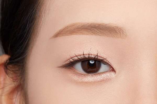 I'M MEME eyeshadow stick Sugar Bling #01 (British brand)