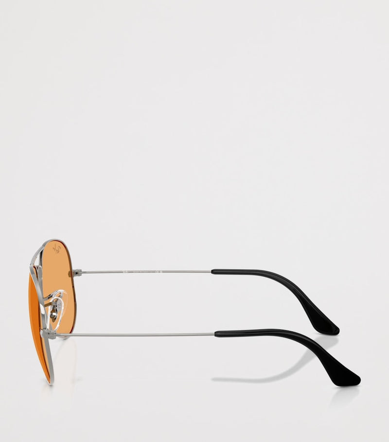 Lunettes de soleil Ray-Ban Aviator Classic avec montures en métal, version UK