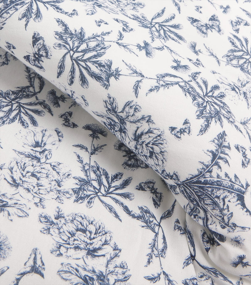 Tartine et Chocolat cotton toile de jouy blanket (British brand)