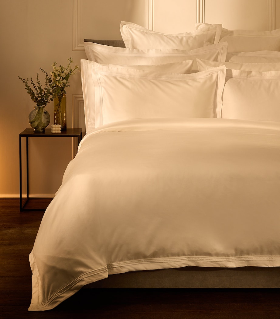 Harrods of London Richmond Single Duvet Cover Set 130cm x 200cm, UK version
