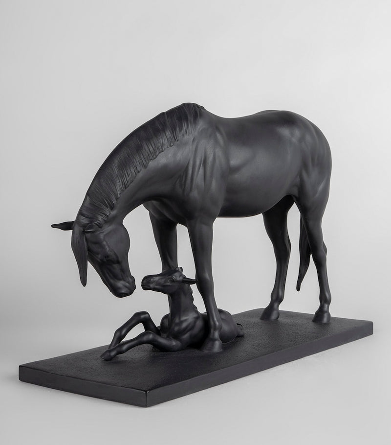 Lladró porcelain figurine of mare and foal, UK version